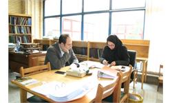 جلسه دبیر شورا با آقای سراج (محقق تاریخ شفاهی)جهت اصلاح پروپوزال ها