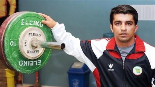 Veteran Iranian weightlifter Falahatinejad dies at 41