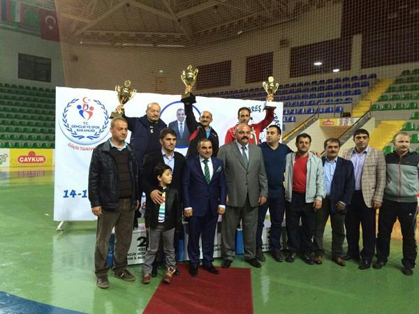 مسابقات کشتی جام آکیف پریم ترکیه؛تیم ایران به مقام سوم رسید