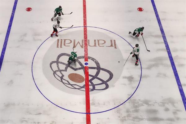 نخستین تمرین تیم ملی هاکی روی یخ ایران 12