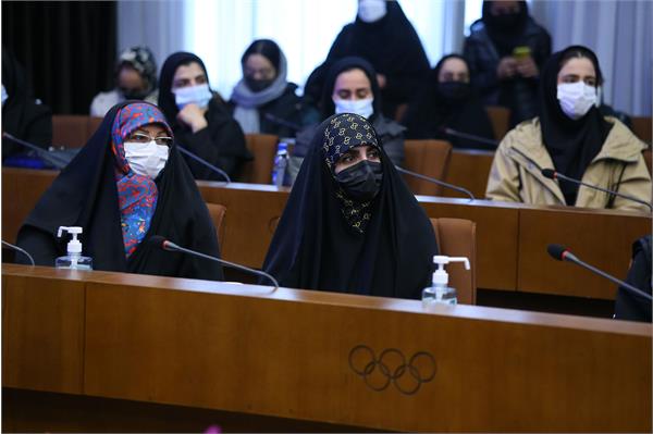 همایش معرفی بانوی اخلاق ورزش 17