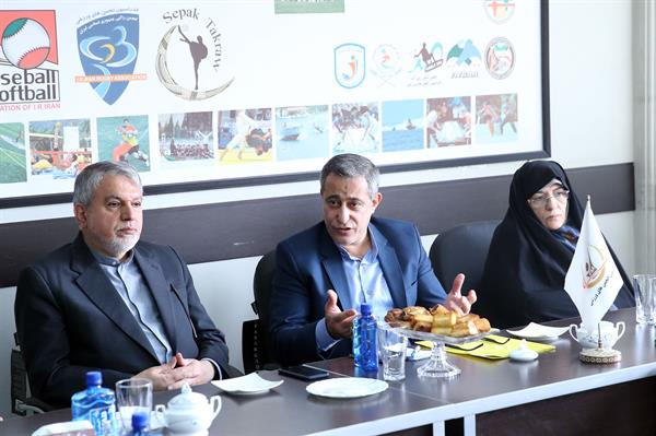 بازدید مسئولین کمیته ملی المپیک از فدراسیون های کوهنوردی،انجمن های ورزشی و ورزش های سه گانه 17