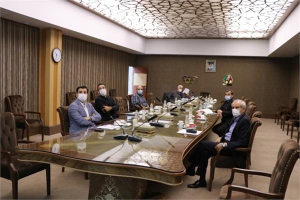 برگزاری سومین نشست کارگروه بازبینی آثار استاد فارسی