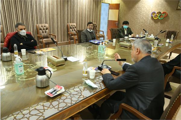 جلسه جشنواره فیلم های ورزشی 5