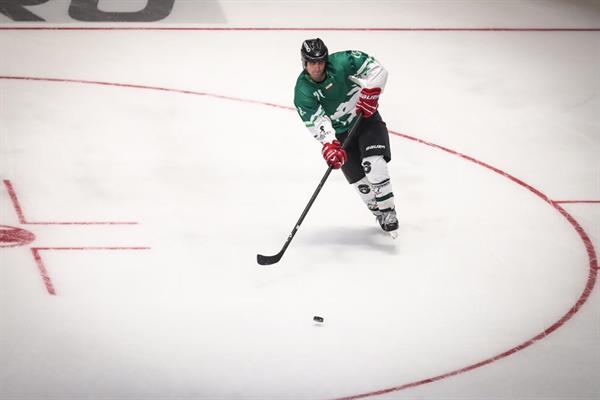 نخستین تمرین تیم ملی هاکی روی یخ ایران 8