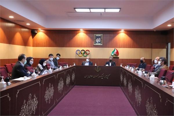 با حضور مسئولین فدراسیون کاراته،تکواندو و کشتی؛نشست هماهنگی ستاد فنی ششمین دوره بازیهای آسیایی داخل سالن و هنرهای رزمی  برگزار شد