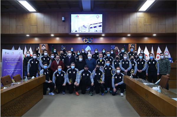 مراسم اختتامیه دوره همبستگی المپیک شمشیربازی 16