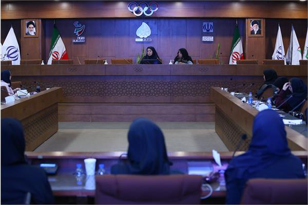 جلسه مدیریت رهبری زنان 11