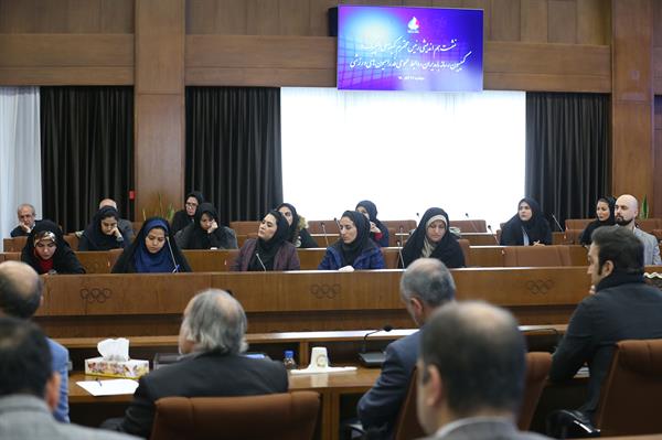 نشست ریاست کمیته ملی المپیک و کمیسیون رسانه های کمیته المپیک با مدیران روابط عمومی فدراسیون های ورزشی 24