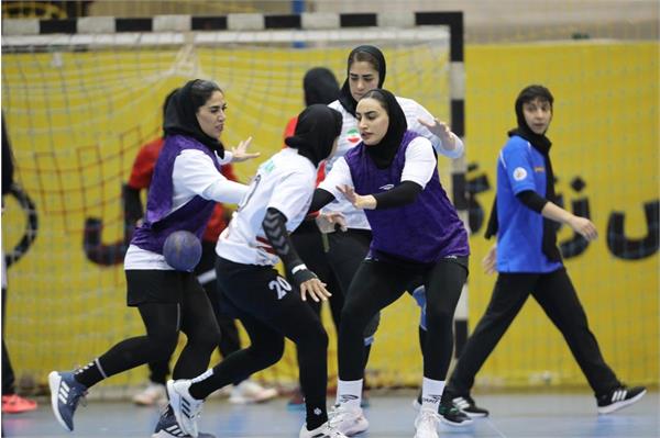 بازیهای کشورهای اسلامی ریاض ؛ ملی پوشان هندبال برای حضور در بازیهای کشورهای اسلامی مشخص شدند