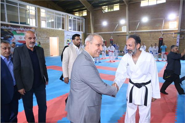 بازدید وزیر ورزش و جوانان و مسولان کمیته ملی المپیک  از اردو تیم ملی کاراته 21