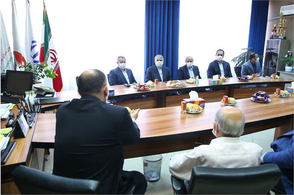 بازدید مسوولان کمیته ملی المپیک از فدراسیون شنا،شیرجه و واترپولو و پزشکی ورزشی 9