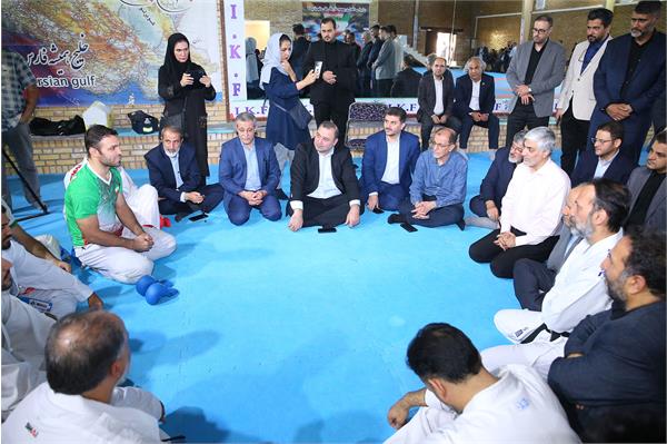 بازدید وزیر ورزش و جوانان و مسولان کمیته ملی المپیک  از اردو تیم ملی کاراته 7