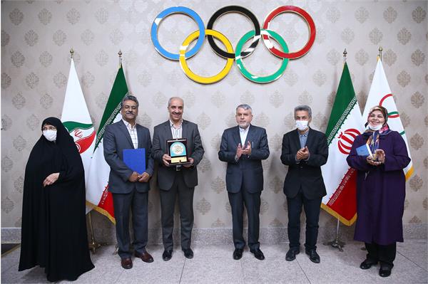 مراسم تقدیر از فدراسیون های فعال در حوزه محیط زیست 27