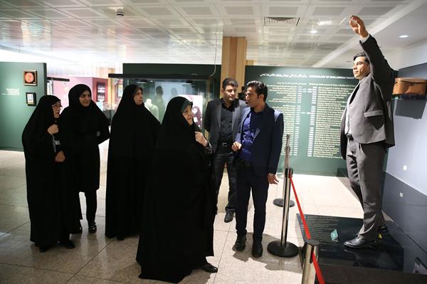 مراسم افتتاحیه دوره سولیداریتی ویژه دانش آموزان با حضور خانم ابتکار  16