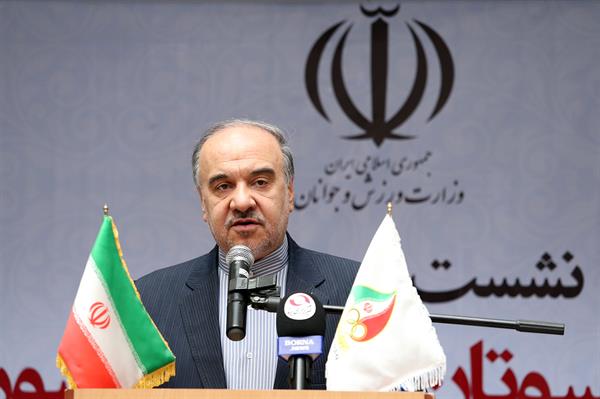 نشست صمیمی پبشکسوتان ورزشی کشور با مسئولین وزارت ورزش و کمیته ملی المپیک و پارالمپیک 56