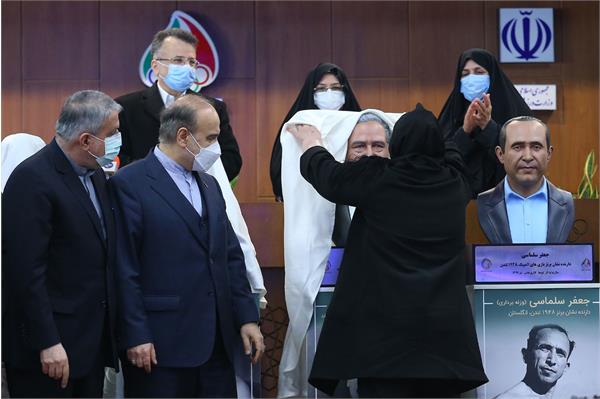 مراسم رونمایی از تندیس قهرمانان ورزش کشور 26