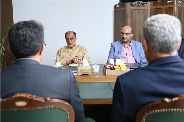 امضای تفاهم نامه همکاری با سازمان ایمیدرو 16