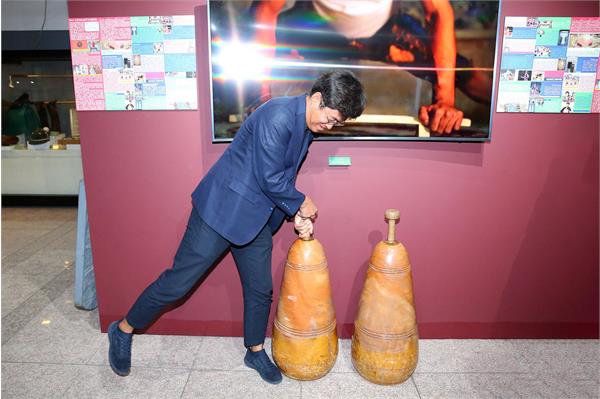 دیدار دبیرکل کمیته ملی المپیک با رییس رسانه ای شورای المپیک آسیا 17