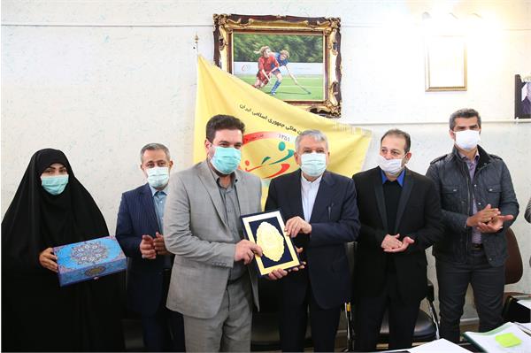 بازدید مسئولین کمیته ملی المپیک از فدراسیون های ژیمناستیک، هاکی و بولینگ و بیلیارد 29