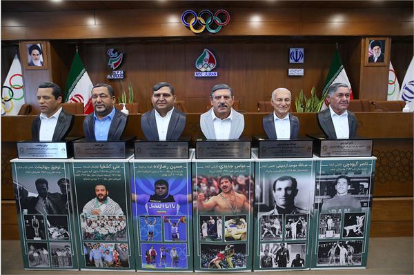 مراسم رونمایی از سردیس قهرمانان ورزش کشور 68