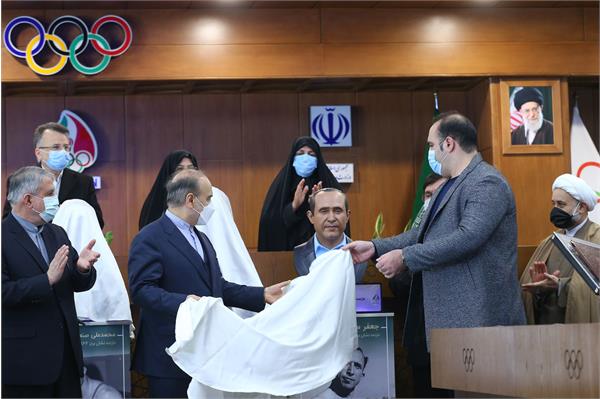 مراسم رونمایی از تندیس قهرمانان ورزش کشور 24