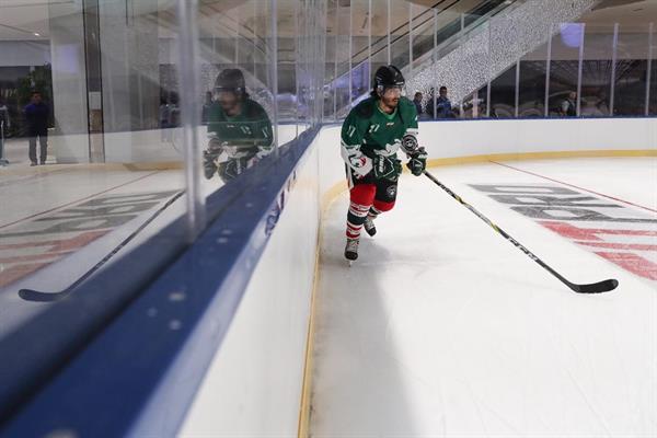 نخستین تمرین تیم ملی هاکی روی یخ ایران 10