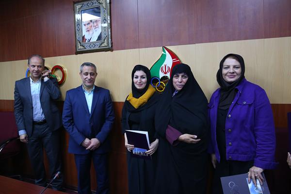 دوره مدیریت ورزشی المپیک سولیداریتی ویژه بانوان 25