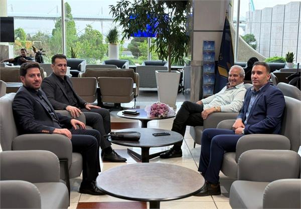 ورود کارلوس بارکوس، مدیر سمینارهای داوری فدراسیون جهانی جودو به تهران