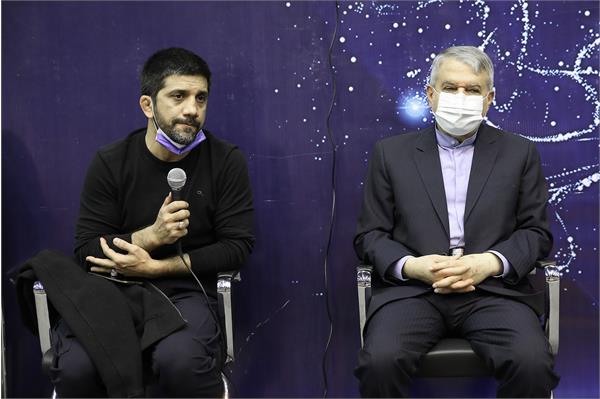 بازدید ریاست کمیته ملی المپیک از فدراسیون های کشتی و تنیس 13