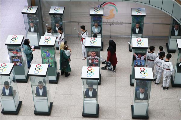 بازدید مسولان و ورزشکاران تکواندو استان تهران از موزه ملی ورزش، المپیک و پارالمپیک 1