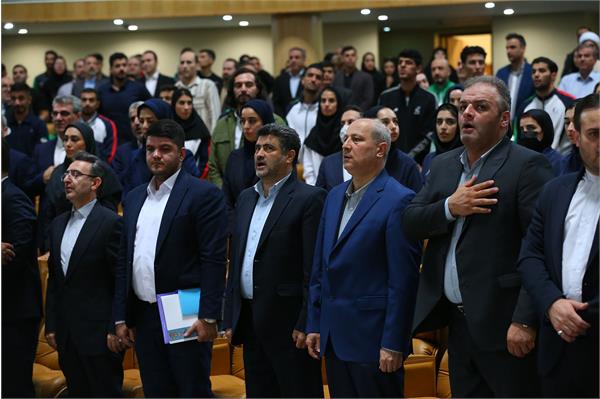 مراسم تجلیل از قهرمانان و مدال آوران سال 1403 58