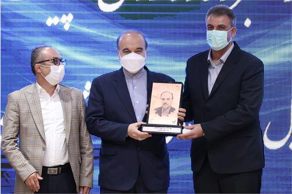 مراسم رونمایی از تمبر و نماد کاروان ورزشی ایران در المپیک توکیو 16