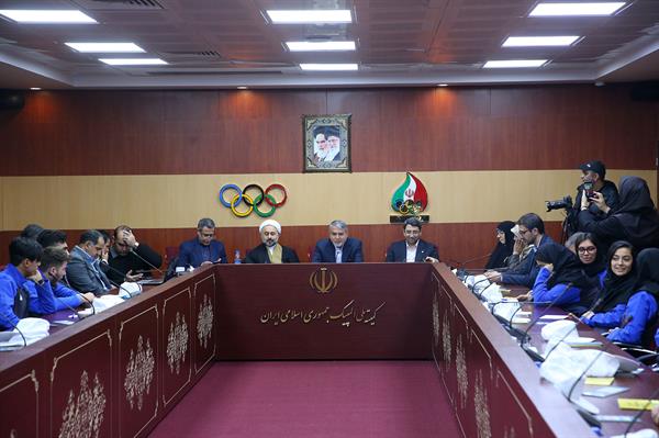 بازدید ریاست سازمان بهزیستی از موزه ملی ورزش، المپیک و پارالمپیک 22