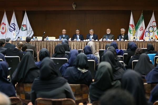 نشست ماهیانه مسوولان کمیته ملی المپیک با کارمندان کمیته ملی المپیک 5
