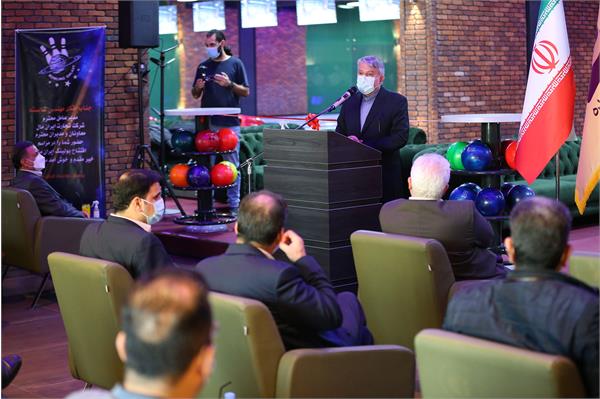 بازدید از تیم ملی هاکی روی یخ و افتتاح سالن بولینگ بازار بزرگ ایران 21