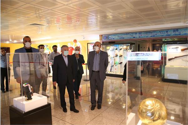 بازدید دکتر گودرزی وزیر اسبق ورزش و جوانان از موزه ملی ورزش، المپیک و پارالمپیک 3