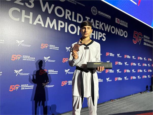 Baku Taekwondo World Championship Brings First Bronze for Iran