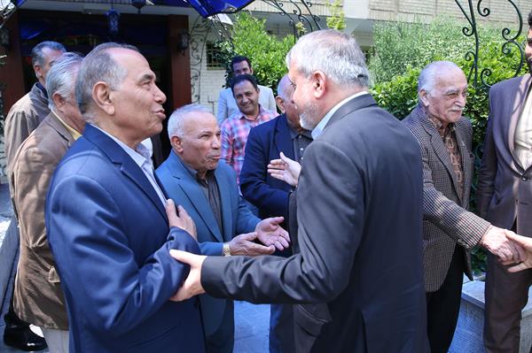 بازدید مسئولین کمیته ملی المپیک از فدراسیون های ورزشی 46