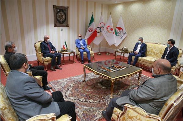 اهدا مدال نقره عسگری محمدیان در المپیک بارسلون به موزه ملی ورزش، المپیک و پارالمپیک  4