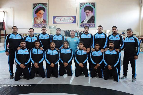 رقابت های قهرمانی آسیا- قرقیزستان؛ تیم ملی کشتی آزاد جوانان راهی بیشکک شد