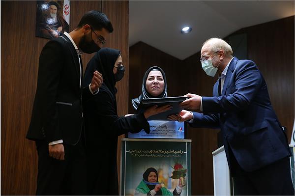 مراسم رونمایی از تندیس قهرمانان ورزش کشور با حضور رییس مجلس شورای اسلامی 60