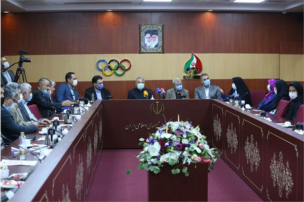 مراسم تقدیر از رکوردشکنان دوومیدانی کشور 16