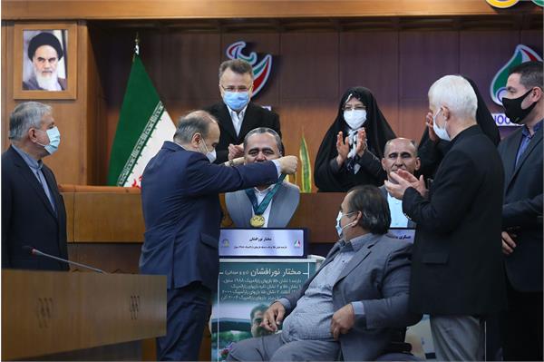 مراسم رونمایی از تندیس قهرمانان ورزش کشور 34