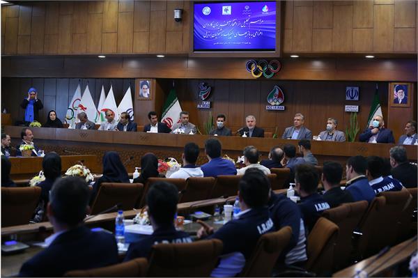 تجلیل از افتخارآفرینان کاروان اعزامی به بازی های المپیک ناشنوایان برزیل 24