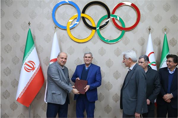 جلسه کمیسیون آموزش و مدیریت 34