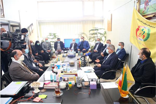 بازدید مسئولین کمیته ملی المپیک از فدراسیون های ژیمناستیک، هاکی و بولینگ و بیلیارد 26