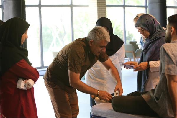 Sports Medicine Fellows Attend Taping Workshop at NOA