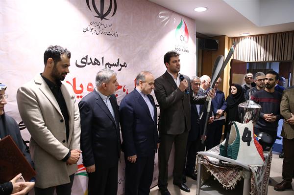 مراسم اهدا مدال و کاپ افتخارآفرینان ورزش کشور به موزه المپیک و پارالمپیک 46