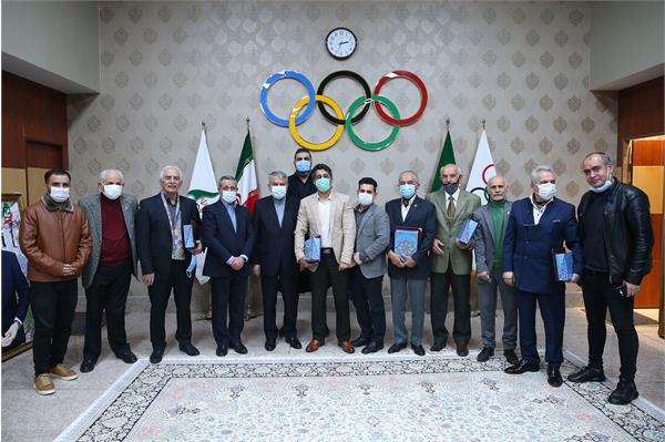 تقدیر ریاست کمیته ملی المپیک از پیشکسوتان بوکس 36